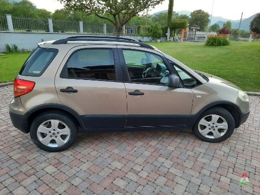 Vendo fiat sedici 1.9mjt 4x4