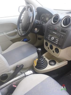 Vendo Ford Fiesta tdci 1.4