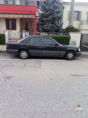 Mercedes. W124. Vendo! Ti