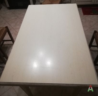 Tavolo in legno allungabile